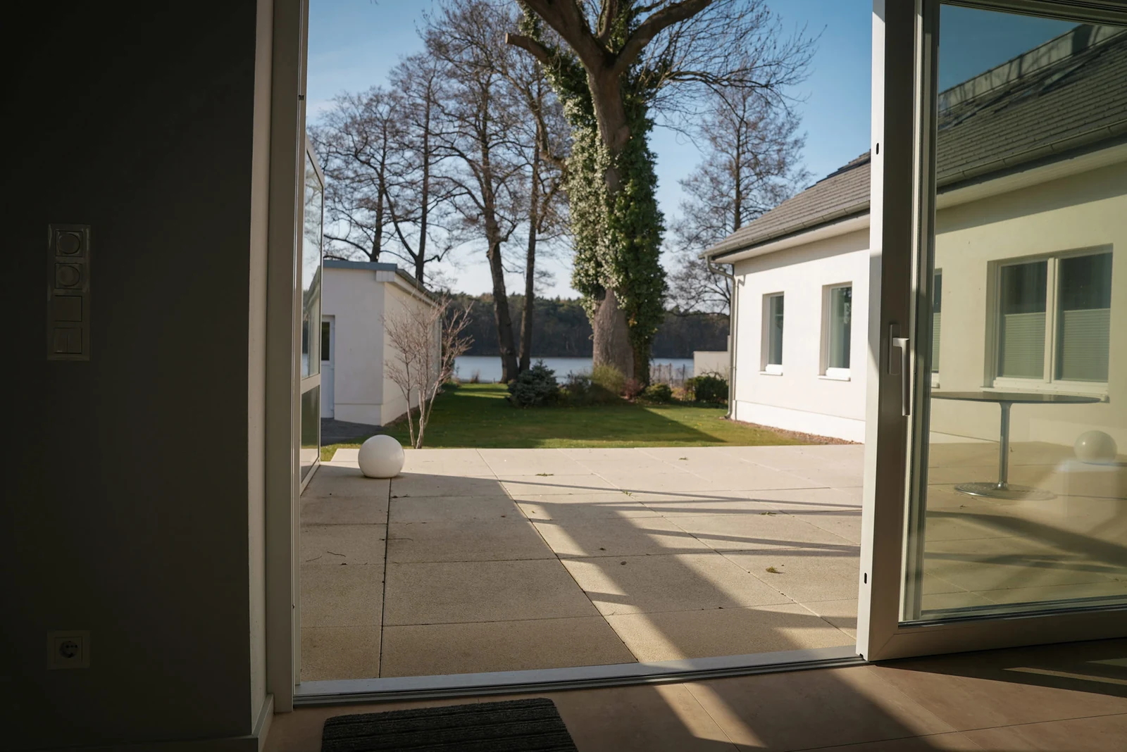 Separates Gästehaus im Ensemble